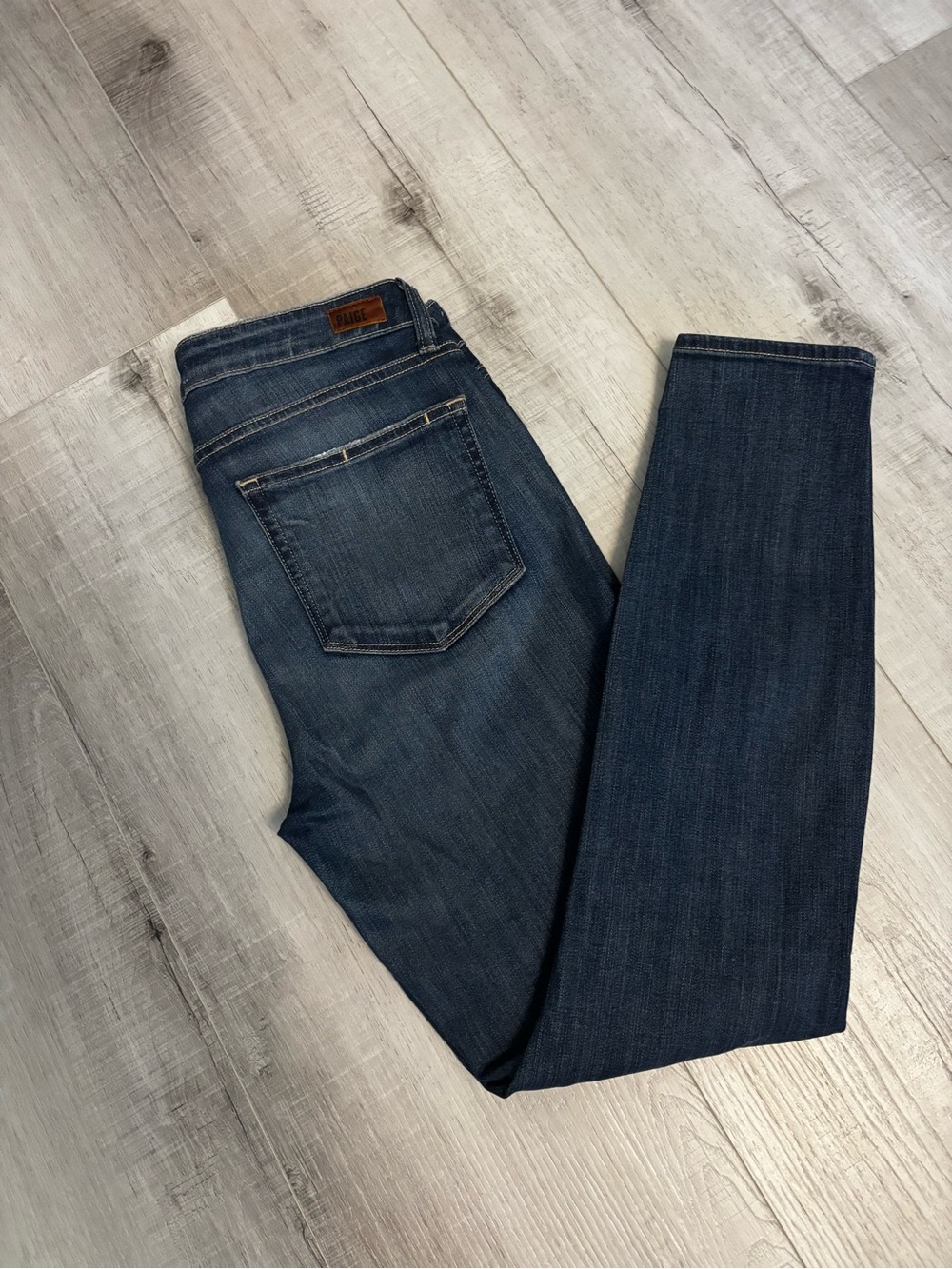 Paige Verdugo Ankle Skinny Jeans Dark Wash Distressed Size 30